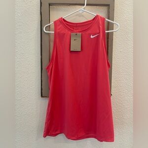 Women’s training tank